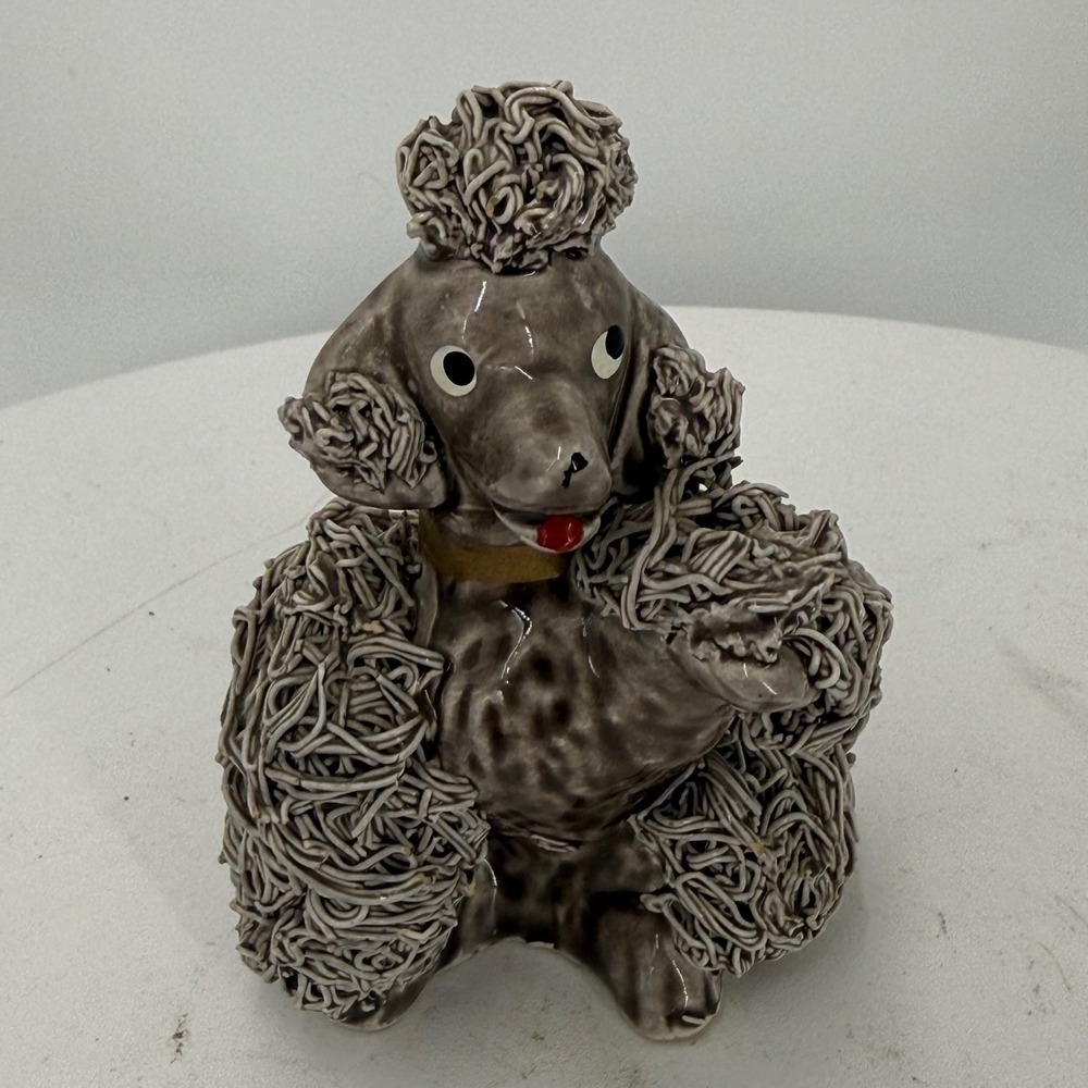 1.a.0.0.7.3 Vtg Japan Spaghetti Poodle Figurine Gray Ceramic MCM Kitsch Dog 3.75